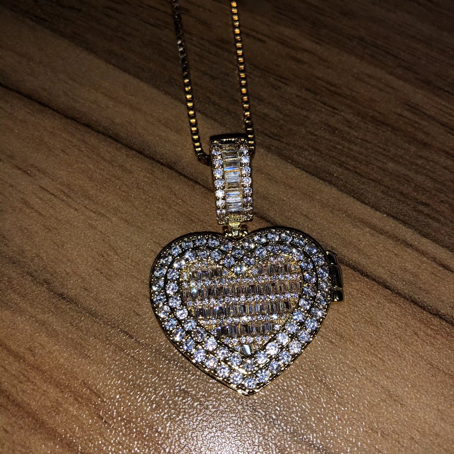 4EVA IN MY HEART LOCKET (PREORDER)
