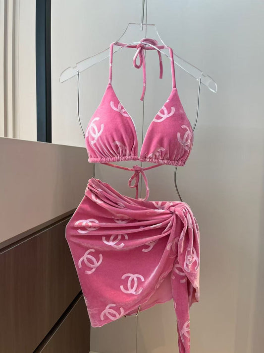 PINKY CHANEL
